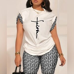 Black and white “Fendi like “ print . Size S. The brand is Chic.